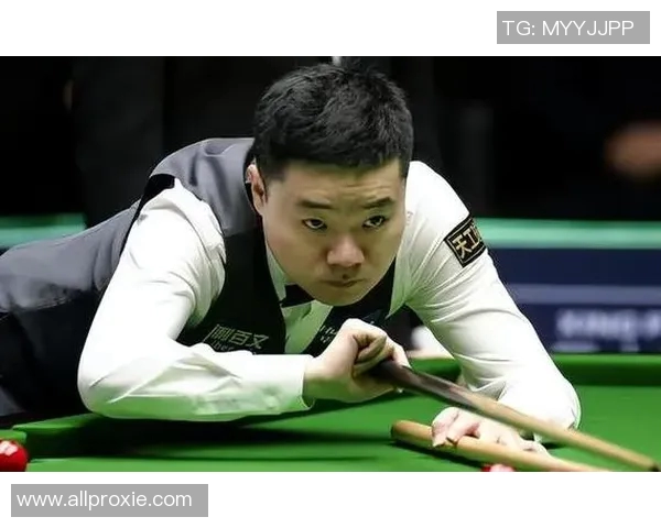 成都羽毛球队以64分领跑大满贯积分榜展现强劲实力 成都羽毛球队以64分领跑大满贯积分榜展现强劲实力